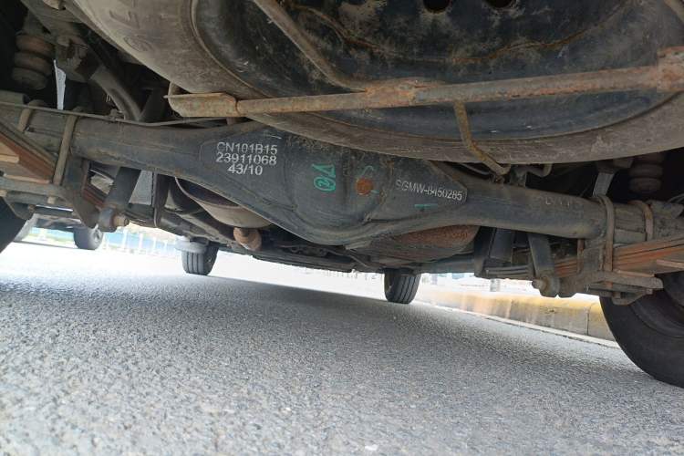 Used Wuling Hongguang 2015 1.5L S Basic Version China V Standard Chassis Rear