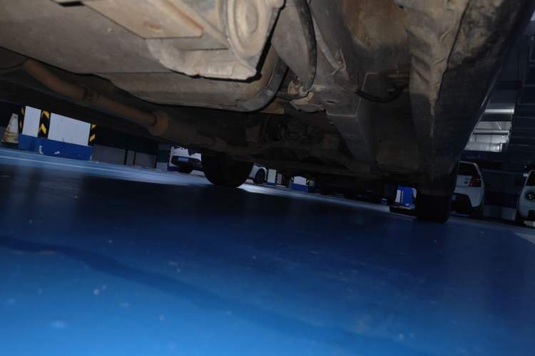 Used Wuling Hongguang 2015 1.2L S Base Model China IV Chassis Rear Right