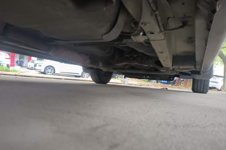 Used Wuling Hongguang 2015 1.5L S Basic Version China V Standard Chassis Rear Right