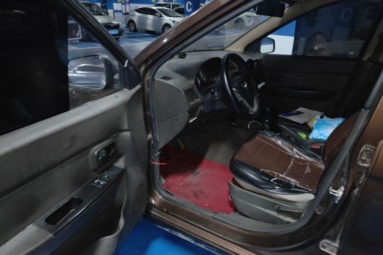 Used Wuling Hongguang 2015 1.2L S Base Model China IV Driver Seat