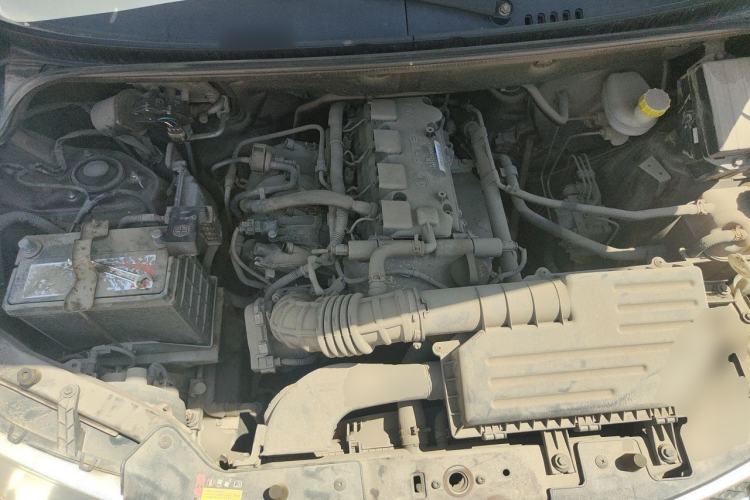 Used Wuling Hongguang 2015 1.5L S Base Model China IV Engine Bay
