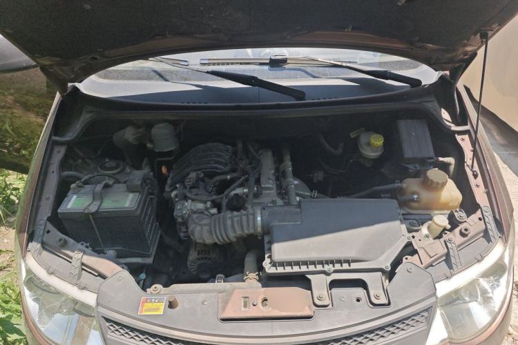 Used Wuling Hongguang 2015 1.2L S Base Model China V Standard Engine Bay