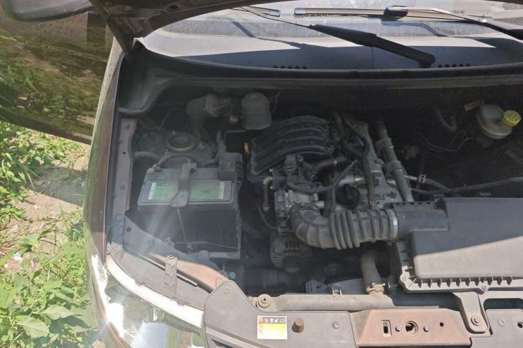 Used Wuling Hongguang 2015 1.2L S Base Model China V Standard Engine Bay Right