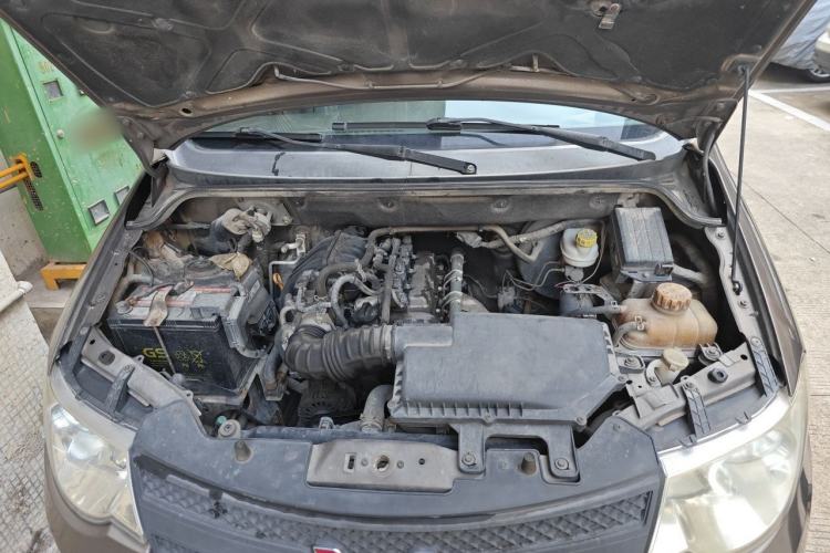 Used Wuling Hongguang 2015 1.2L S Base Model China V Standard Engine Bay