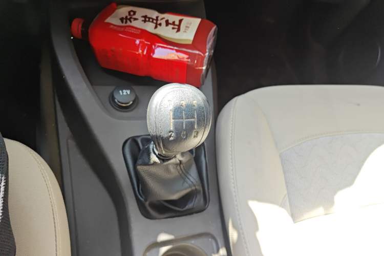 Used Wuling Hongguang 2015 1.5L S Base Model China IV Gear Lever