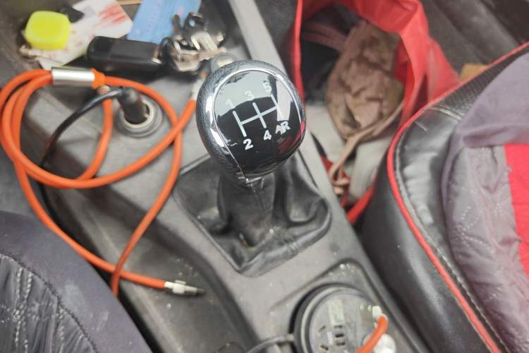 Used Wuling Hongguang 2015 1.2L S Base Model China V Standard Gear Lever