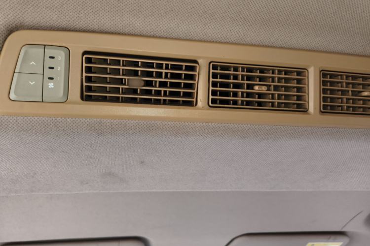 Used Wuling Hongguang 2015 1.5L S1 Comfort China V Standard Headliner
