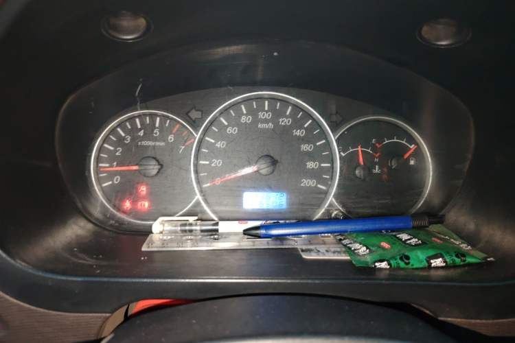 Used Wuling Hongguang 2015 1.2L S Base Model China V Standard Instrument Cluster