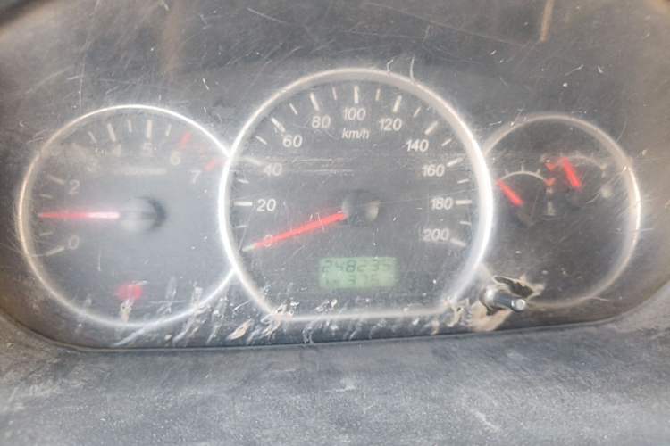 Used Wuling Hongguang 2015 1.5L S Base Model China IV Instrument Cluster