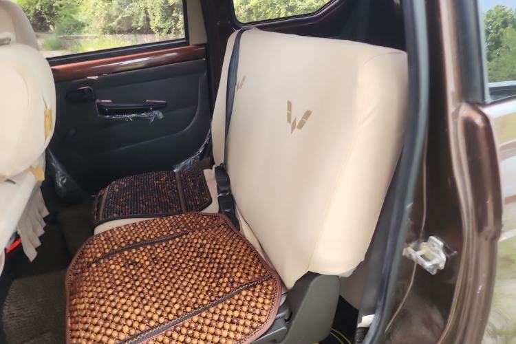 Used Wuling Hongguang 2015 1.2L S Base Model China V Standard Left Rear Seat