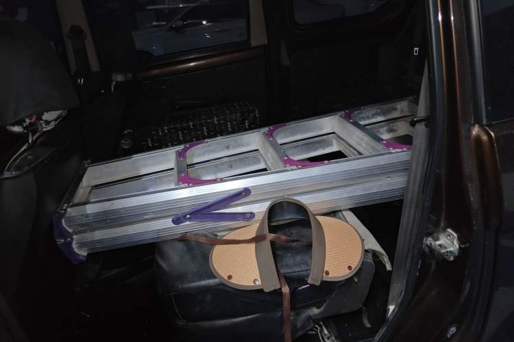 Used Wuling Hongguang 2015 1.2L S Base Model China IV Left Rear Seat