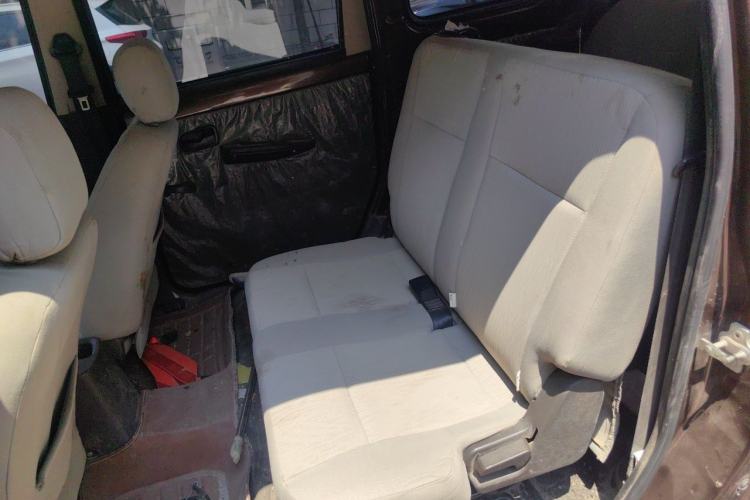 Used Wuling Hongguang 2015 1.2L S Base Model China V Standard Left Rear Seat