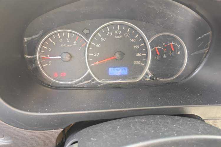 Used Wuling Hongguang 2015 1.5L S Base Model China IV Odometer Close Up