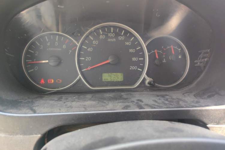 Used Wuling Hongguang 2015 1.2L S Base Model China V Standard Odometer Close Up