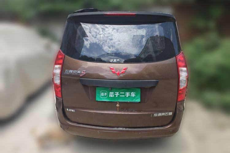 Used Wuling Hongguang 2015 1.2L S Base Model China V Standard Rear
