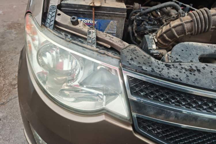 Used Wuling Hongguang 2015 1.5L S Base Model China IV Right Front Headlight