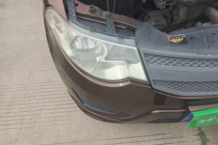 Used Wuling Hongguang 2015 1.2L S Base Model China V Standard Right Front Headlight