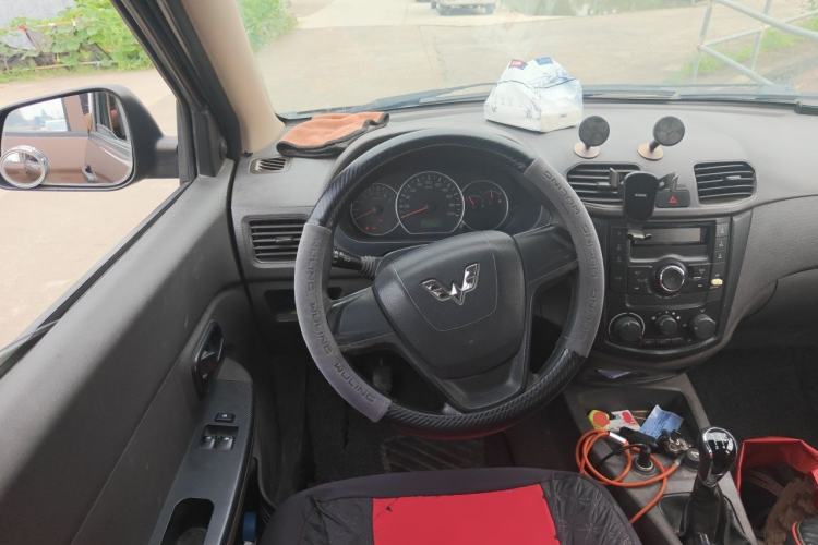 Used Wuling Hongguang 2015 1.2L S Base Model China V Standard Steering Wheel