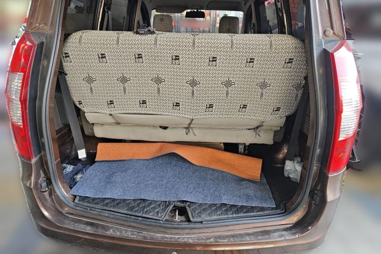 Used Wuling Hongguang 2015 1.5L S Base Model China IV Trunk