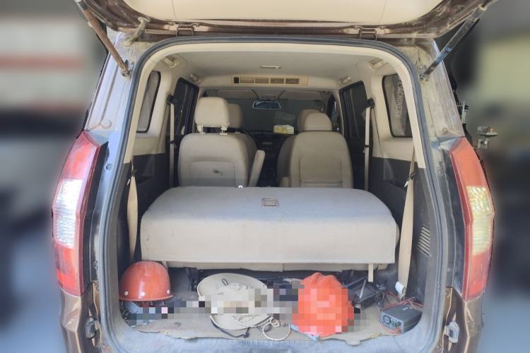 Used Wuling Hongguang 2015 1.5L S Base Model China IV Trunk