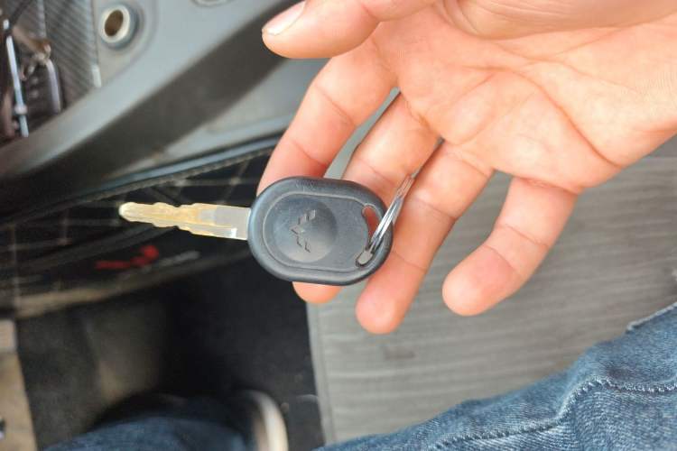 Used Wuling Hongguang 2015 1.2L S Base Model China V Standard Vehicle Key
