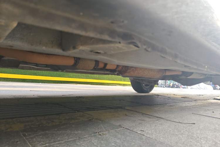 Used Wuling Hongguang 2015 1.5L S Base Model China IV Chassis Front Left