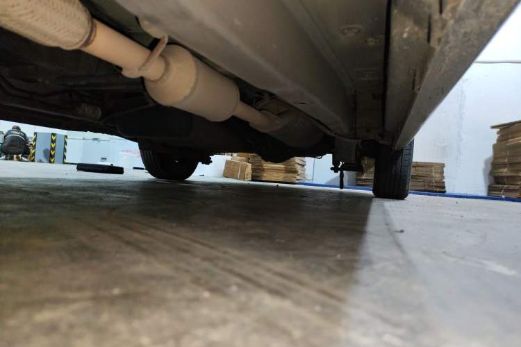 Used Wuling Hongguang 2015 1.2L S Base Model China V Standard Chassis Front Left