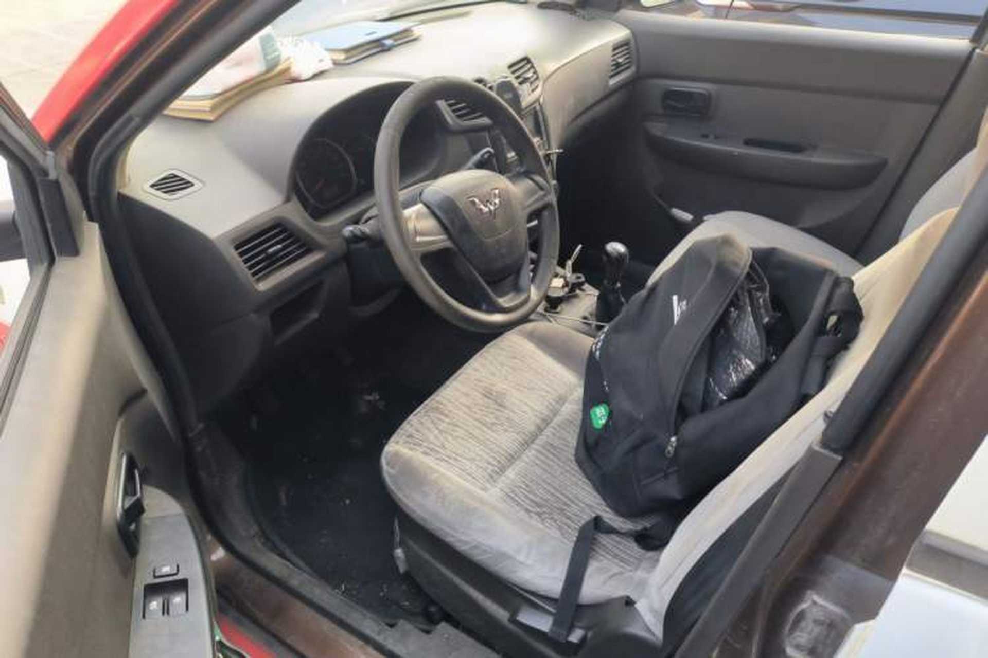 Used Wuling Hongguang 2015 1.5L S Basic Version China V Standard Driver Seat