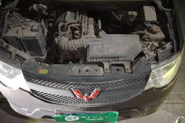 Used Wuling Hongguang 2015 1.2L S Base Model China IV Engine Bay