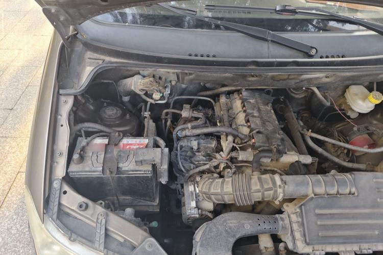 Used Wuling Hongguang 2015 1.5L S Base Model China IV Engine Bay Right