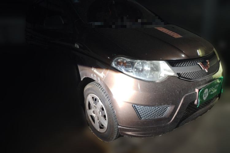Used Wuling Hongguang 2015 1.2L S Base Model China IV Front Right 45 Deg