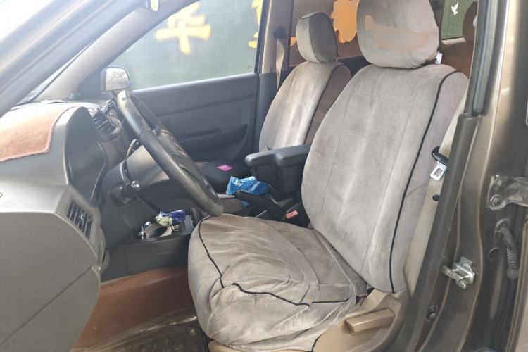 Used Wuling Hongguang 2015 1.5L S Base Model China IV Left Front Seat