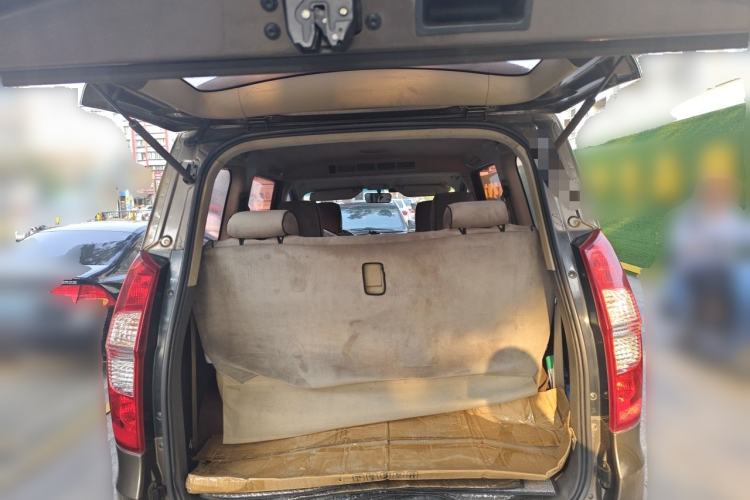 Used Wuling Hongguang 2015 1.5L S Base Model China IV Trunk