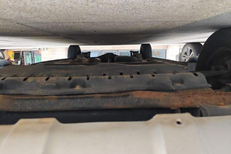 Used Wuling Hongguang 2015 1.5L S Basic Version China V Standard Chassis Front
