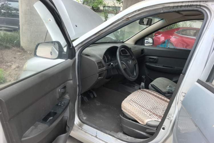 Used Wuling Hongguang 2015 1.2L S Base Model China IV Driver Seat