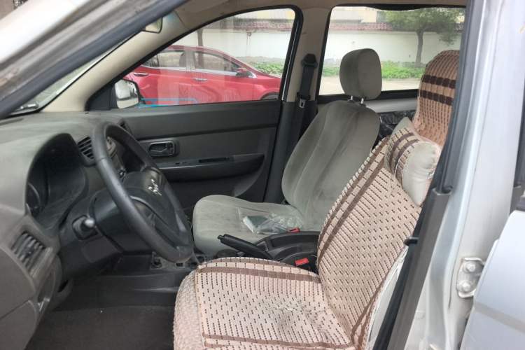 Used Wuling Hongguang 2015 1.2L S Base Model China IV Left Front Seat
