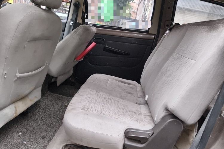Used Wuling Hongguang 2015 1.5L S Basic Version China V Standard Left Rear Seat