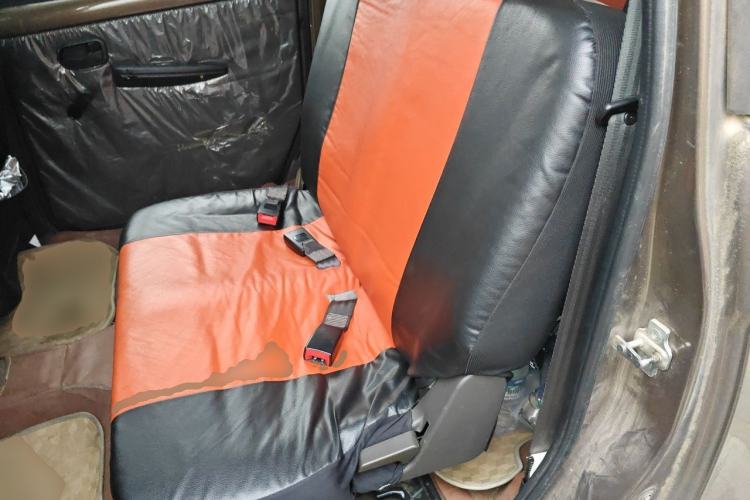 Used Wuling Hongguang 2015 1.5L S Basic Version China V Standard Left Rear Seat