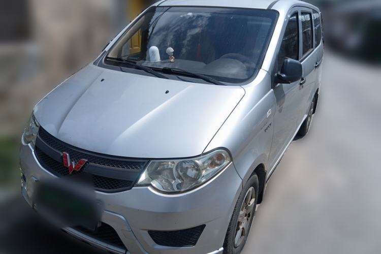 Used Wuling Hongguang 2015 1.5L S Basic Version China V Standard Guazi used car, China used car export, Used car for sale, Used  cars, Cheapest cars for sale