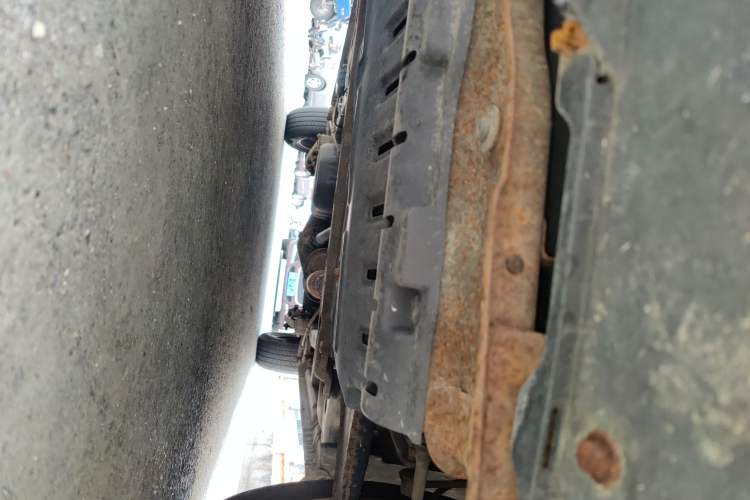 Used Wuling Hongguang 2015 1.5L S1 Standard China V-Emission Standards Chassis Front