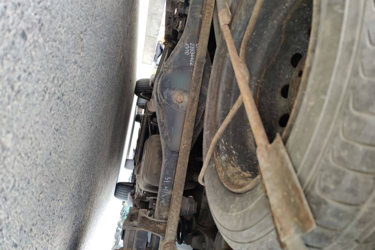 Used Wuling Hongguang 2015 1.5L S1 Standard China V-Emission Standards Chassis Rear