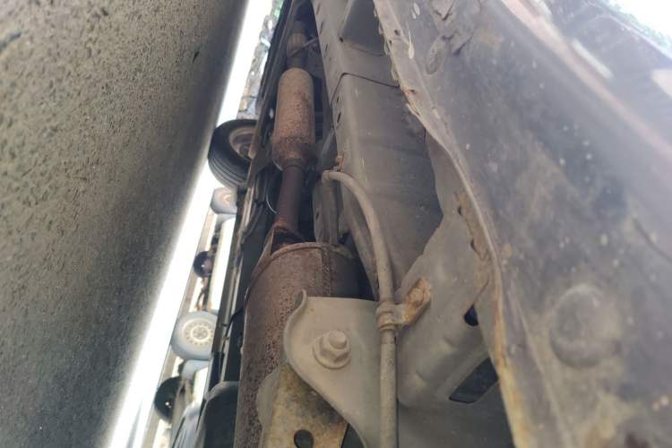 Used Wuling Hongguang 2015 1.5L S1 Standard China V-Emission Standards Chassis Rear Left