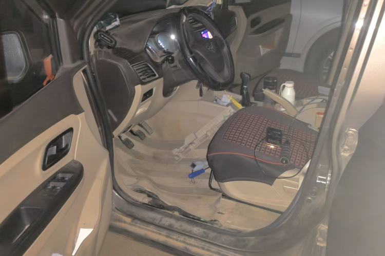 Used Wuling Hongguang 2015 1.5L S1 Standard China V-Emission Standards Driver Seat