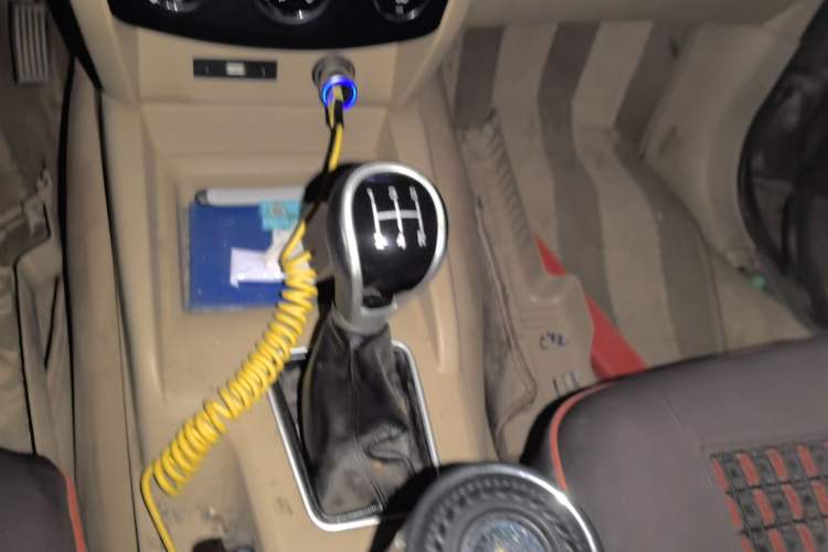 Used Wuling Hongguang 2015 1.5L S1 Standard China V-Emission Standards Gear Lever
