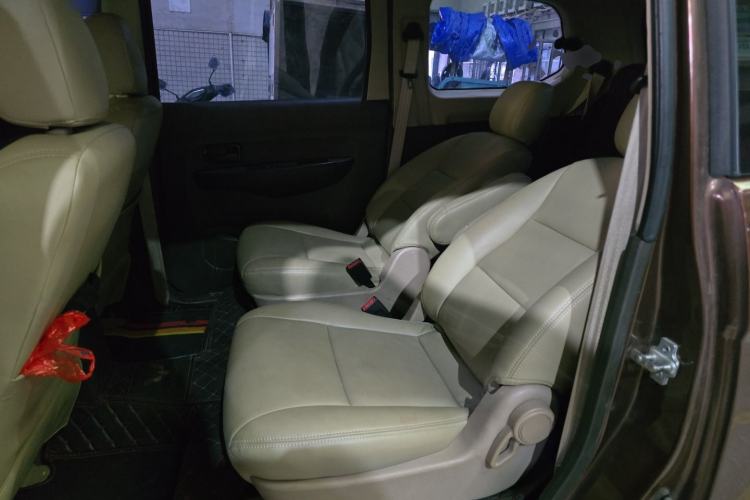 Used Wuling Hongguang 2015 1.5L S Base Model China IV Left Rear Seat