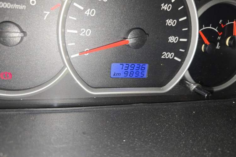 Used Wuling Hongguang 2015 1.5L S Base Model China IV Odometer Close Up