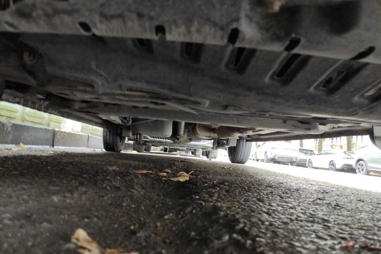 Used Wuling Hongguang 2015 1.5L S Basic Version China V Standard Chassis Front