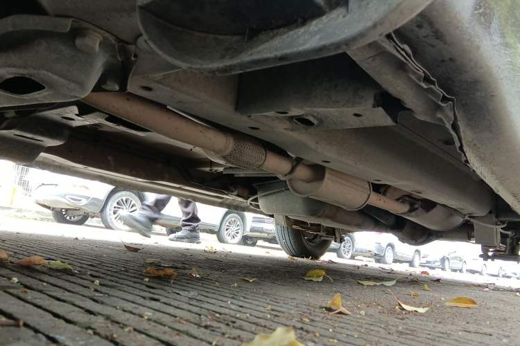 Used Wuling Hongguang 2015 1.2L S Base Model China V Standard Chassis Front Left