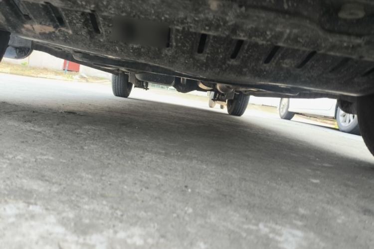 Used Wuling Hongguang 2015 1.2L S Base Model China V Standard Chassis Front