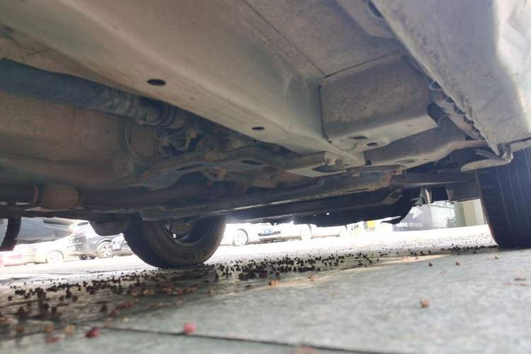 Used Wuling Hongguang 2015 1.5L S Basic Version China V Standard Chassis Front Right